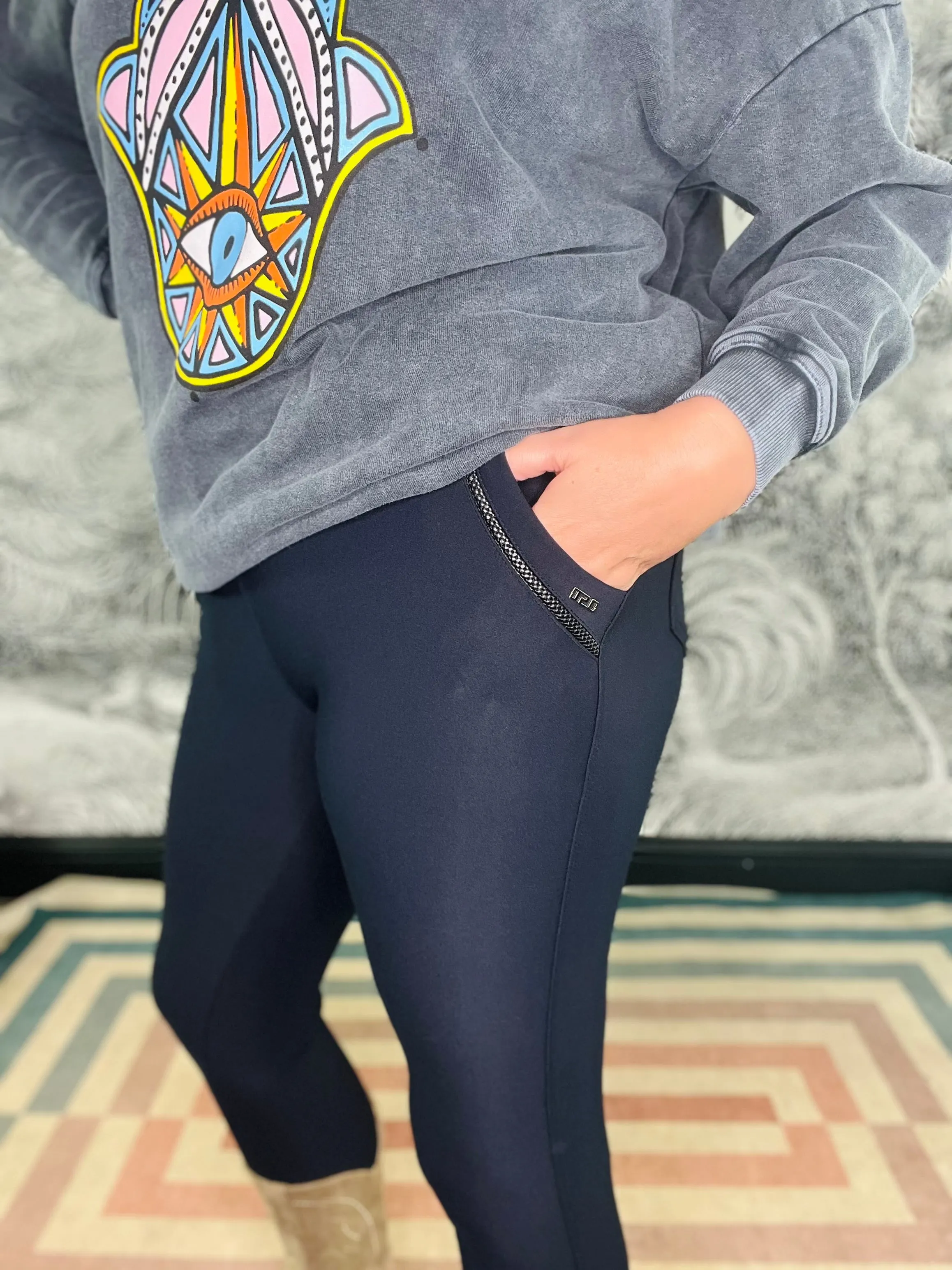 Nicola Neoprene Leggings in Navy