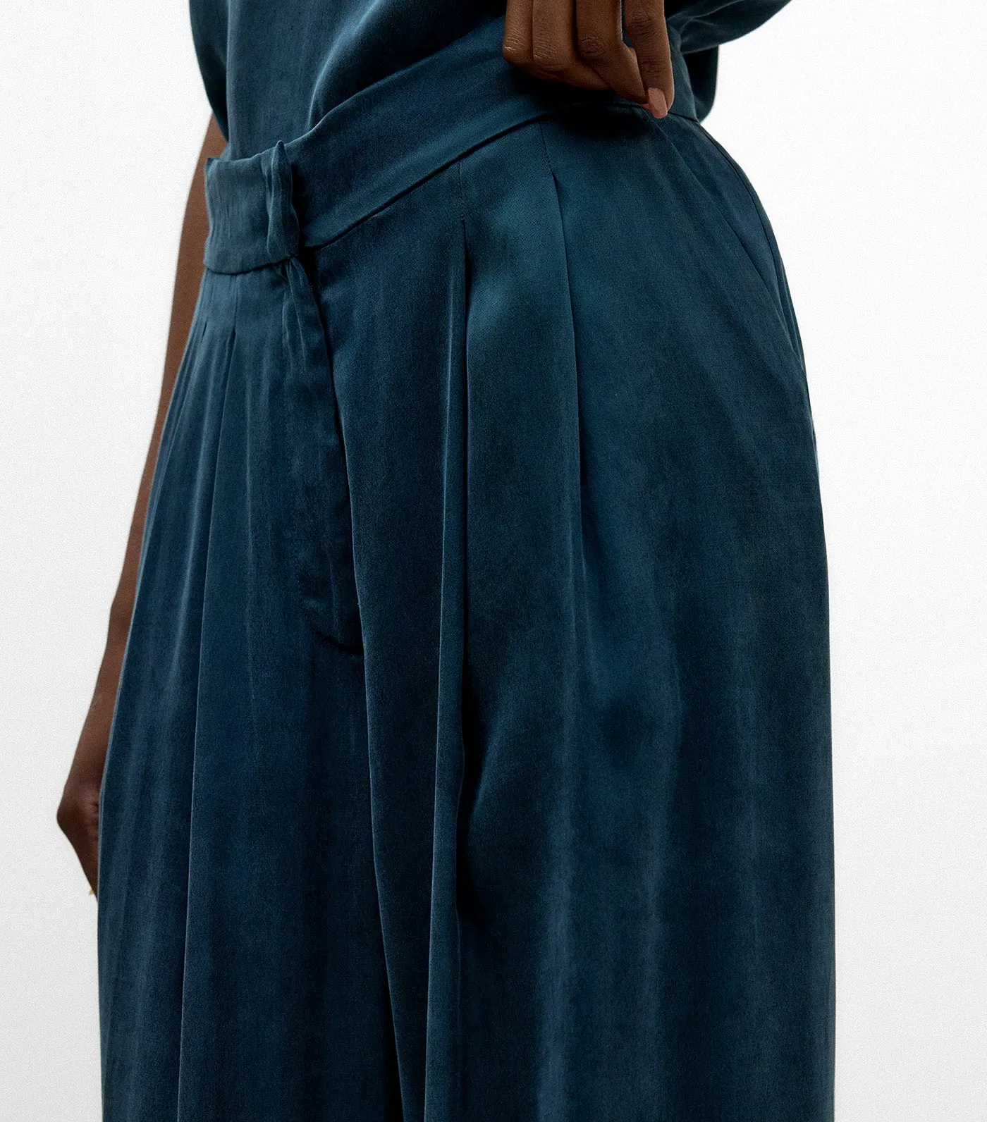 Pleated Trousers Petrol Blue