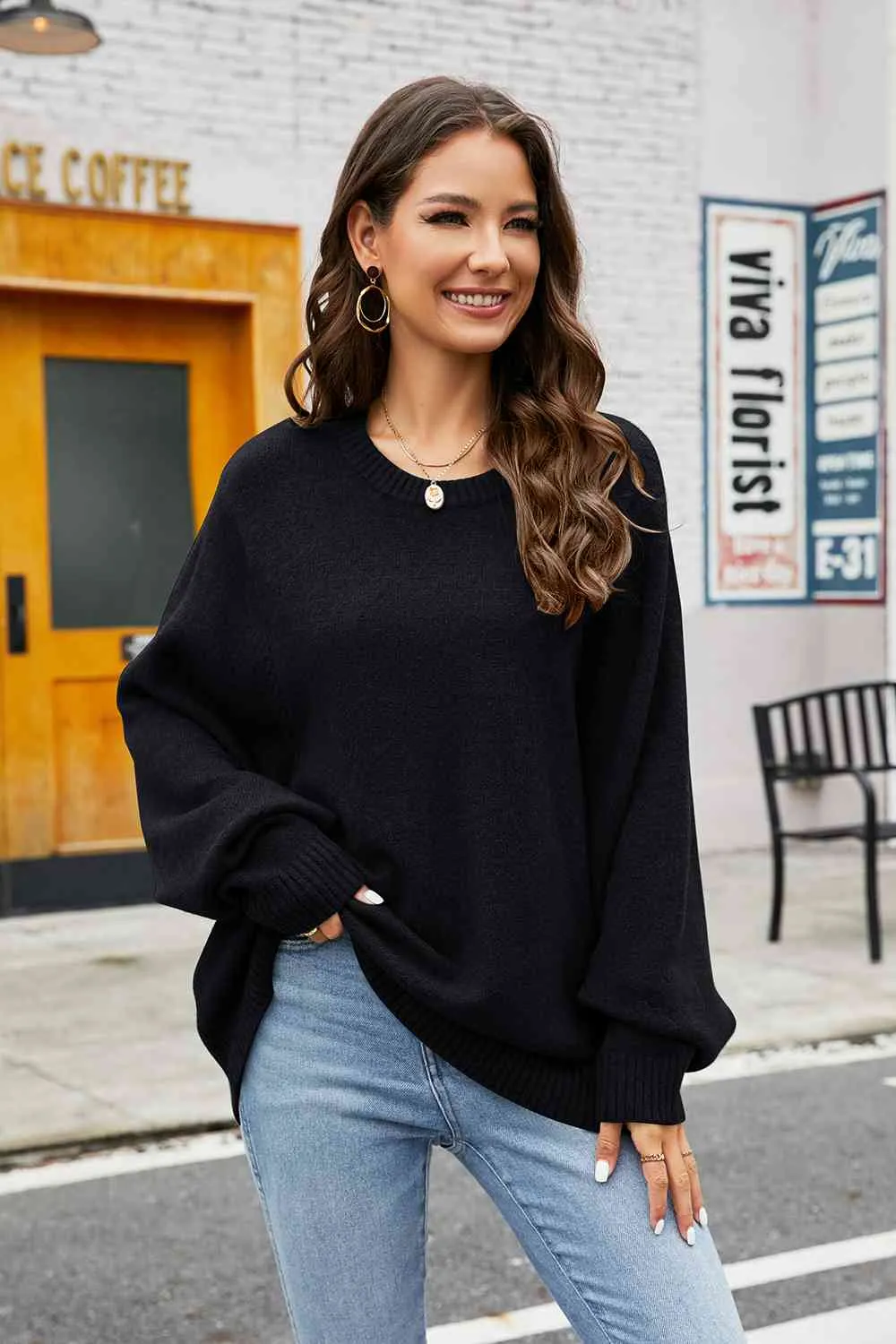 Round Neck  Long Sleeve Sweater