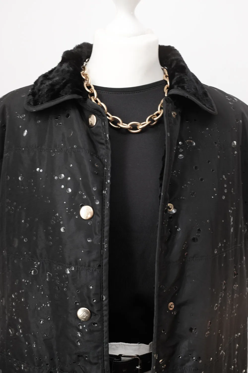 WATER DROPS WARM BLACK VINTAGE VEST